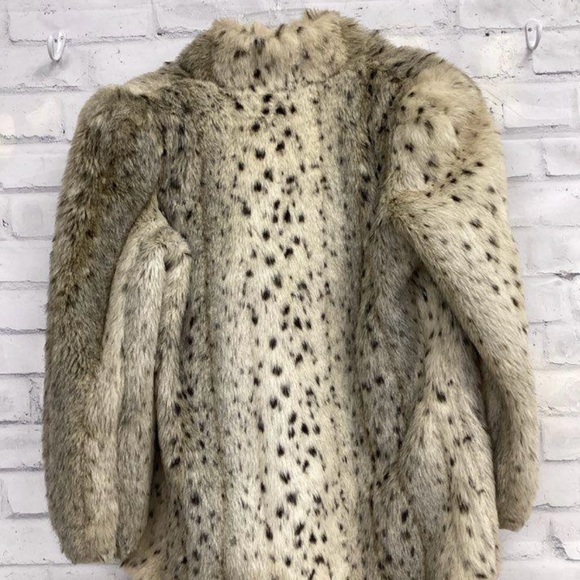Vintage Style Vi Ltd Womens White Gray Animal Print Fur Winter Overcoat - Picture 3 of 7